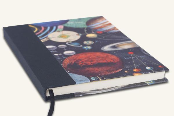 Notebook motif Pegasus, blue linen spine, ribbon bookmark